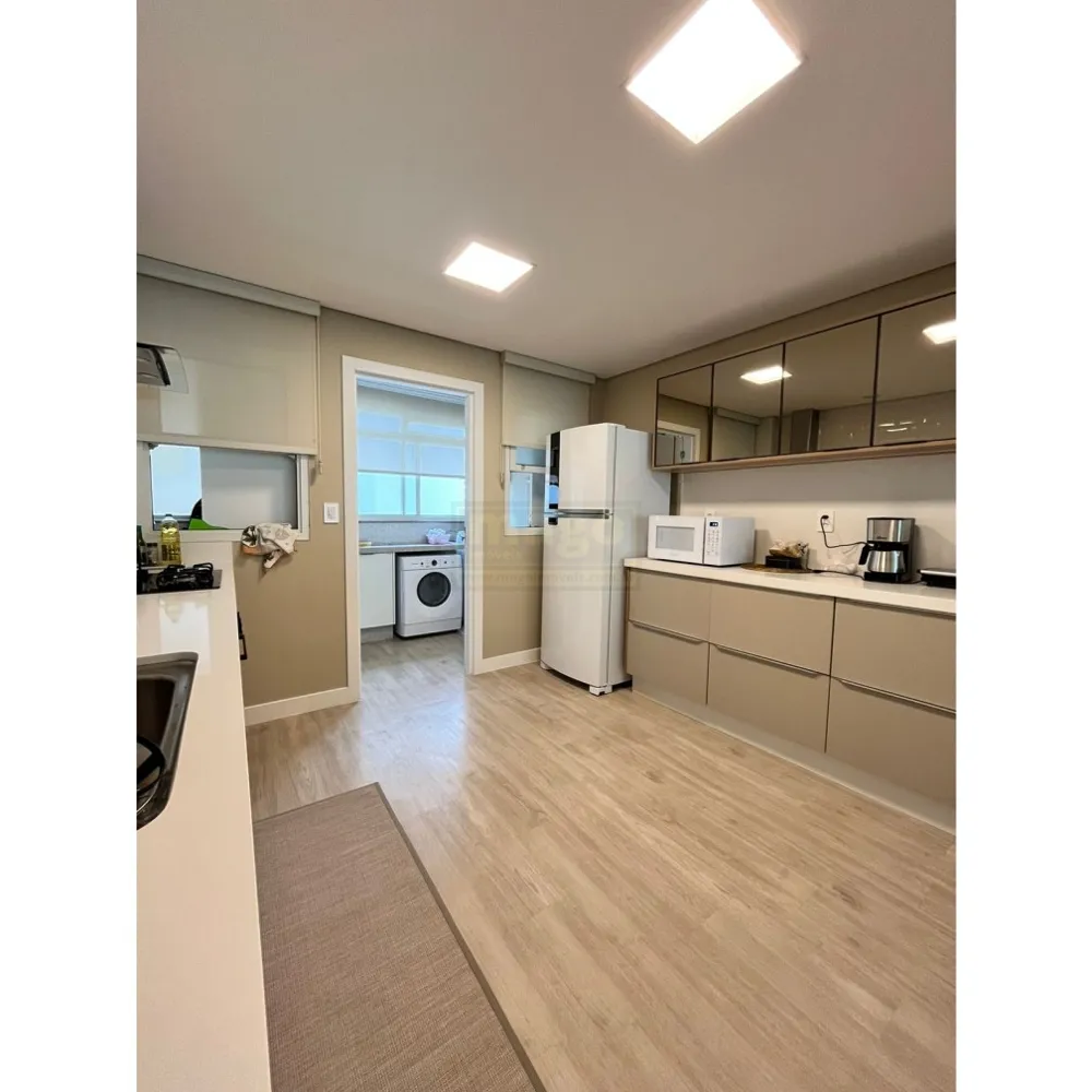 Apartamento 3 quartos para Locação Anual no bairro Centro em Balneário C