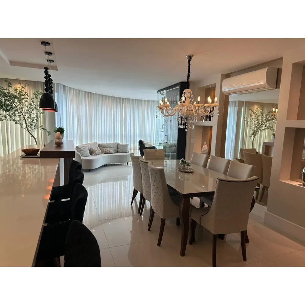 Apartamento 3 suítes para Locação Anual no bairro Praia Brava em Itajaí