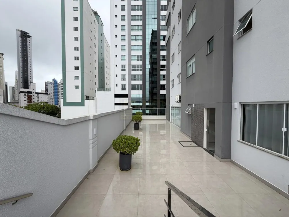 Apartamento 3 quartos para Venda no bairro Centro em Balneário Camboriú