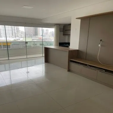 Apartamento 3 quartos para Venda no bairro Centro em Itajaí