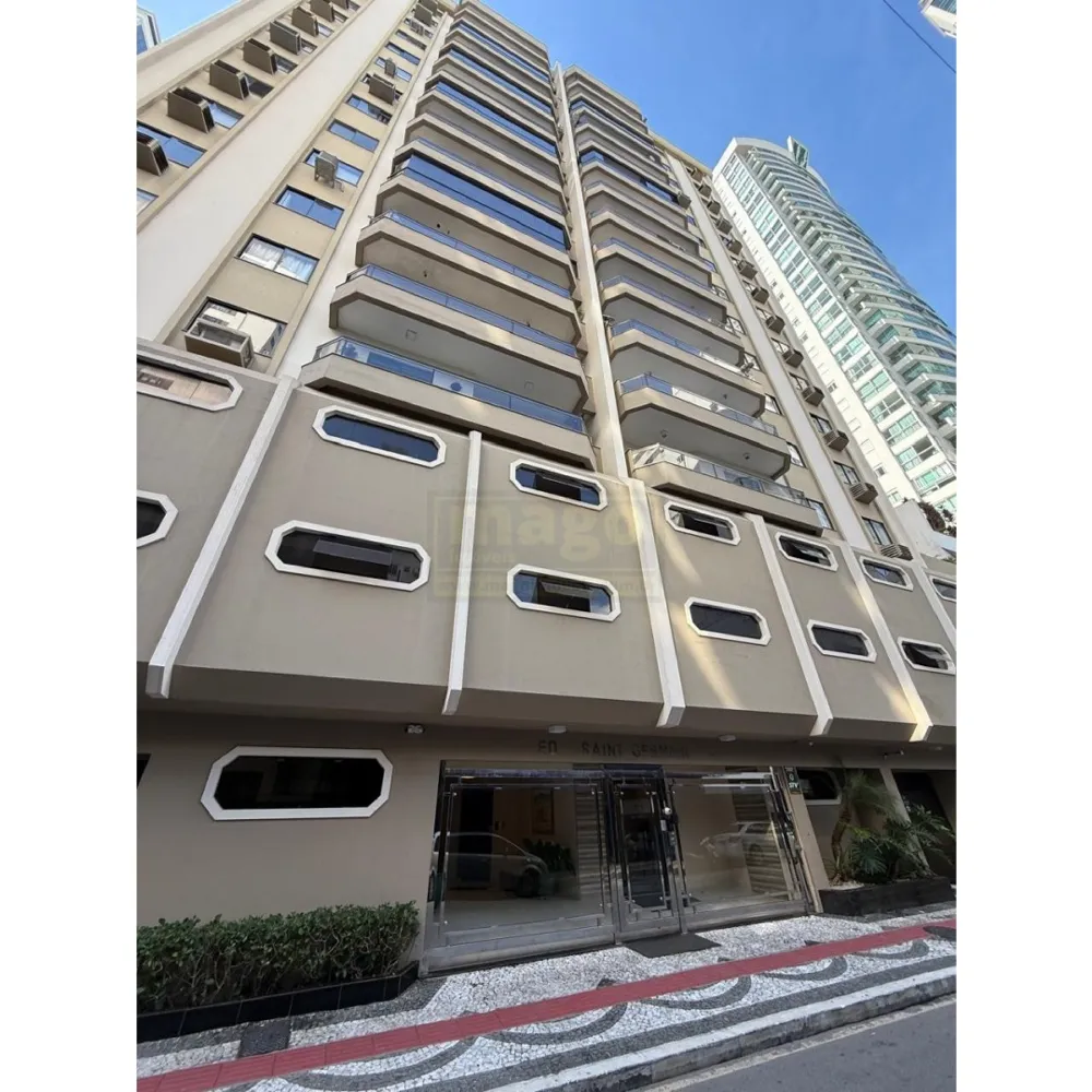 Apartamento 3 dormitórios para Venda no bairro Barra Norte em Balneário Camboriú
