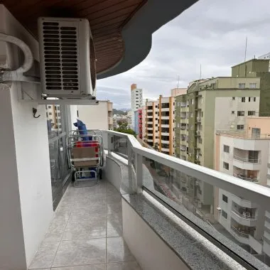 Apartamento 2 quartos para Venda no bairro Centro em Balneário Camboriú