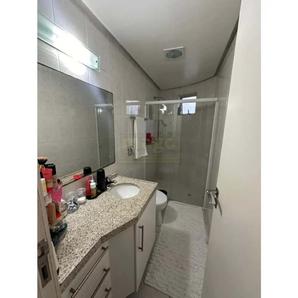Apartamento 2 quartos para Venda no bairro Centro em Balneário Camboriú