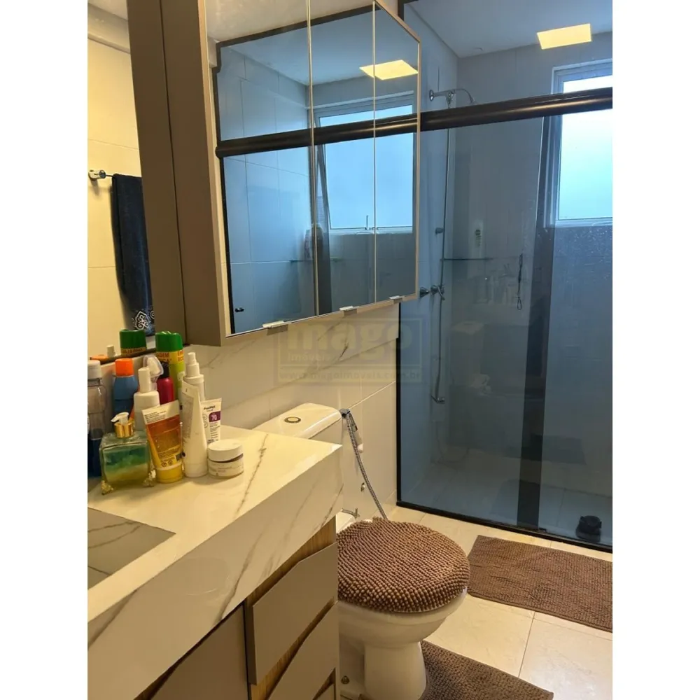 Apartamento 2 quartos para Venda no bairro Centro em Balneário Camboriú