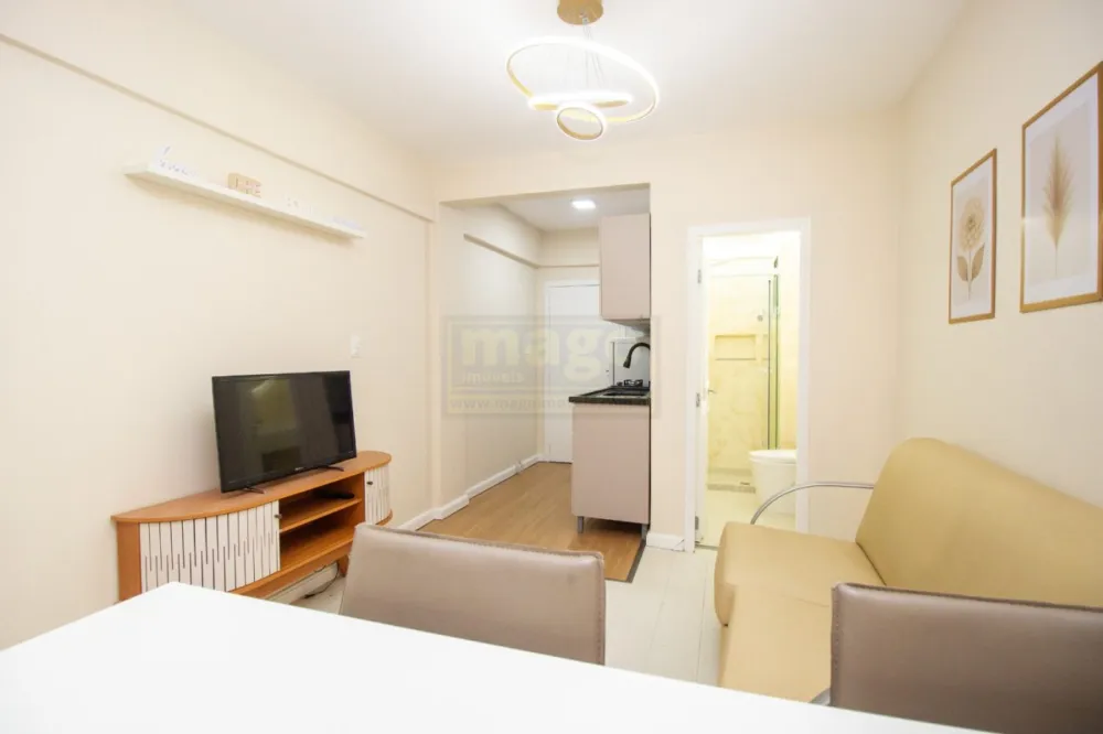 🏡 Studio Reformado à Venda  Excelente Investimento para Airbnb em Balneário Camboriú