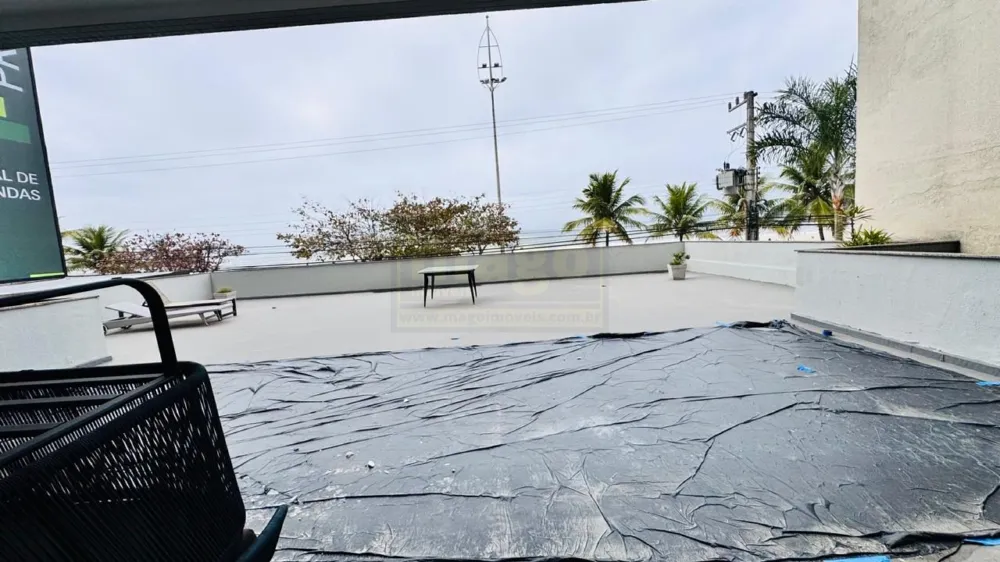  Apartamento para Locação na Avenida Atlântica – 3 Suítes e 1 Vaga de Garagem