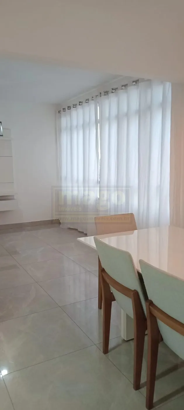 Apartamento 03 quartos - Locação Anual - Balneário Camboriú