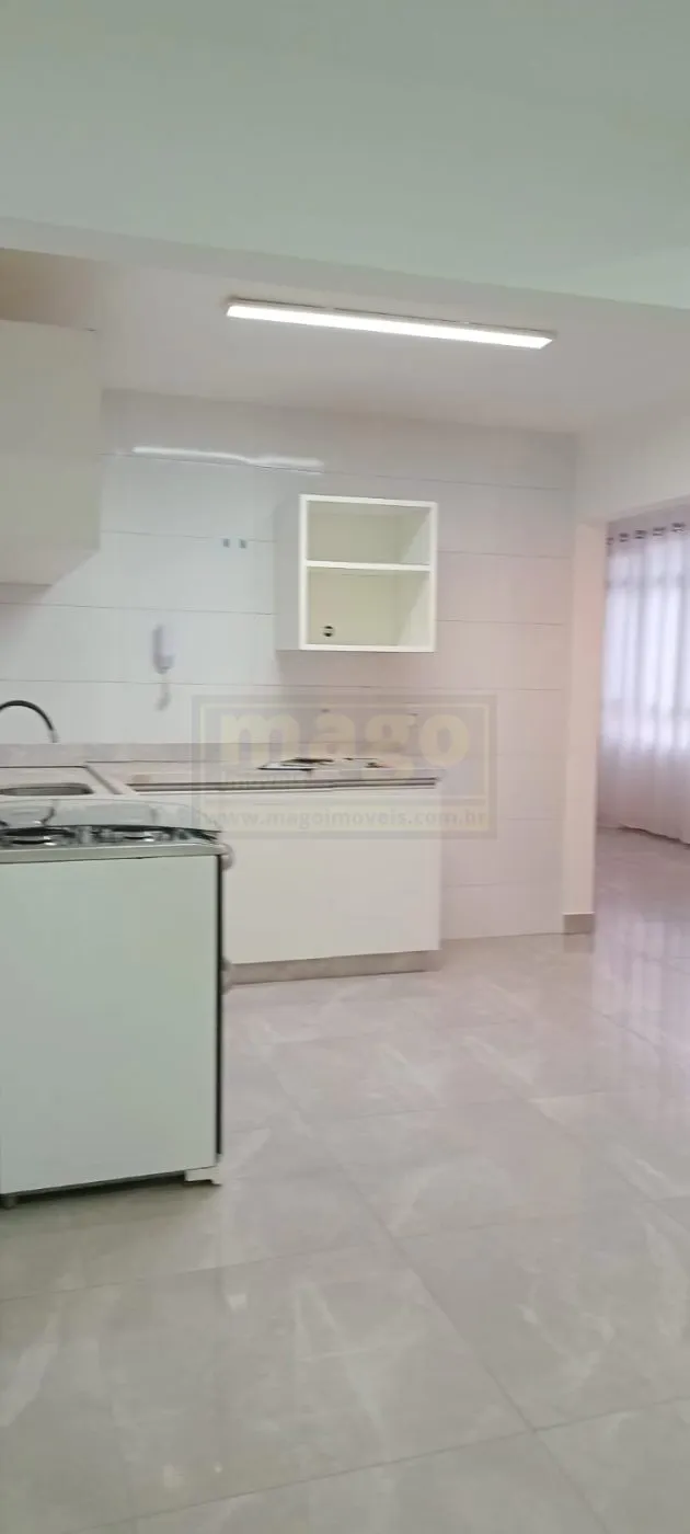 Apartamento 03 quartos - Locação Anual - Balneário Camboriú