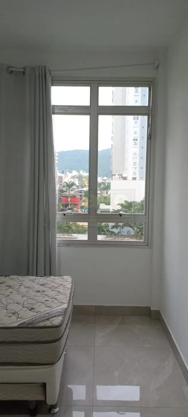 Apartamento 03 quartos - Locação Anual - Balneário Camboriú