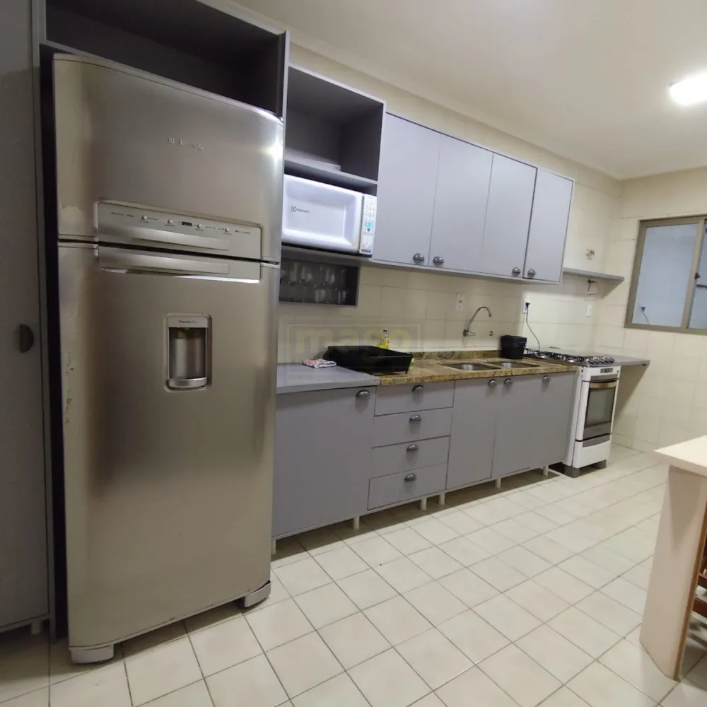Apartamento 3 quartos - Locação - Balneário Camboriú