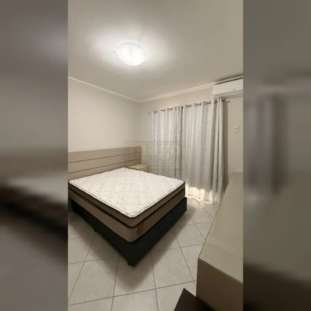 Apartamento 2 quartos para Locação Anual na Avenida Atlântica Balneário Camboriú