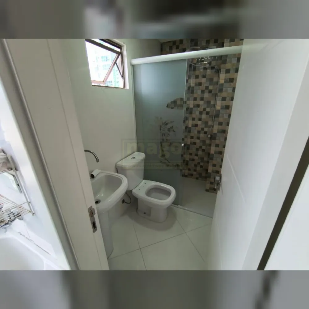 Apartamento 3 suítes à venda na Avenida Atlântica, em Balneário Camboriú