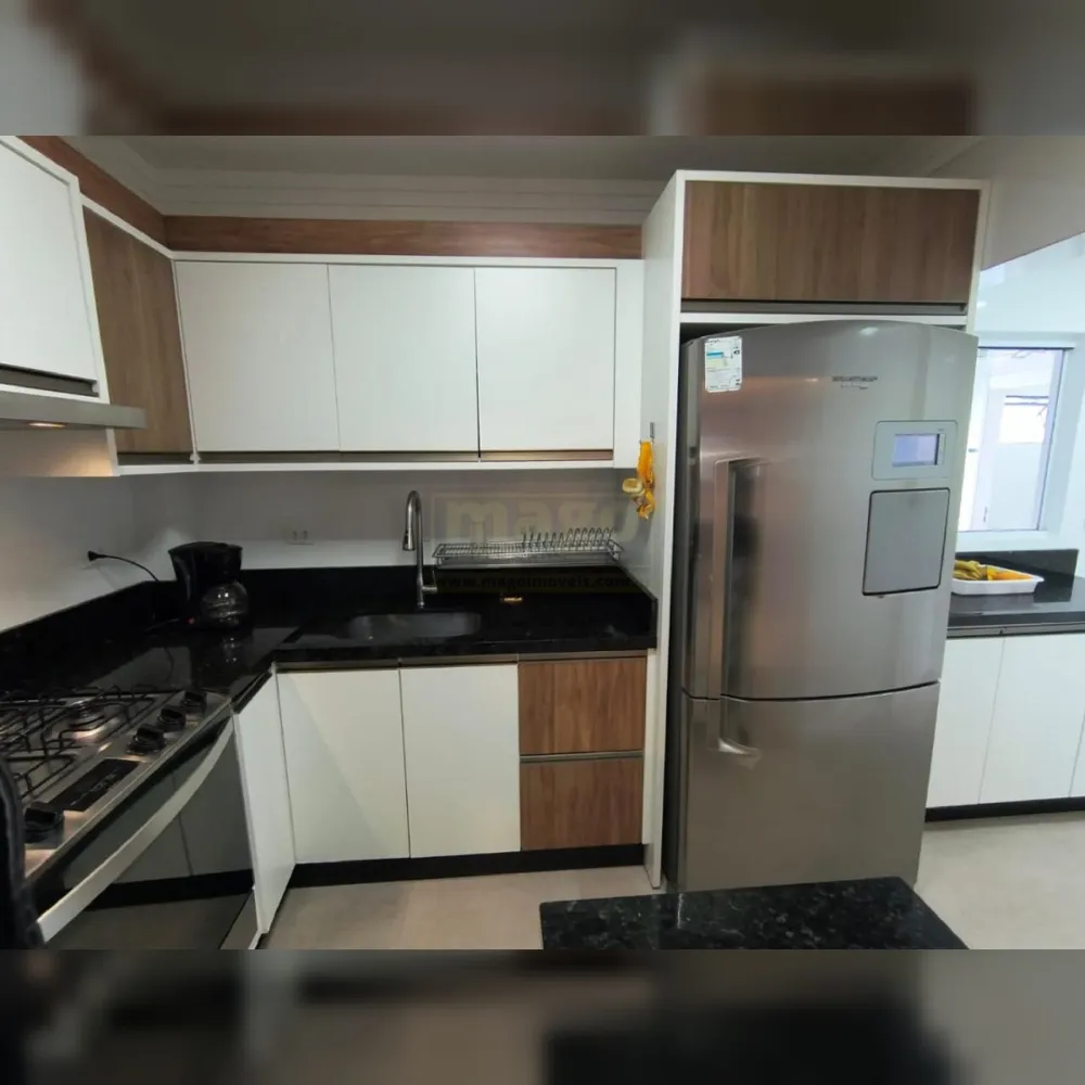 Apartamento 3 suítes à venda na Avenida Atlântica, em Balneário Camboriú