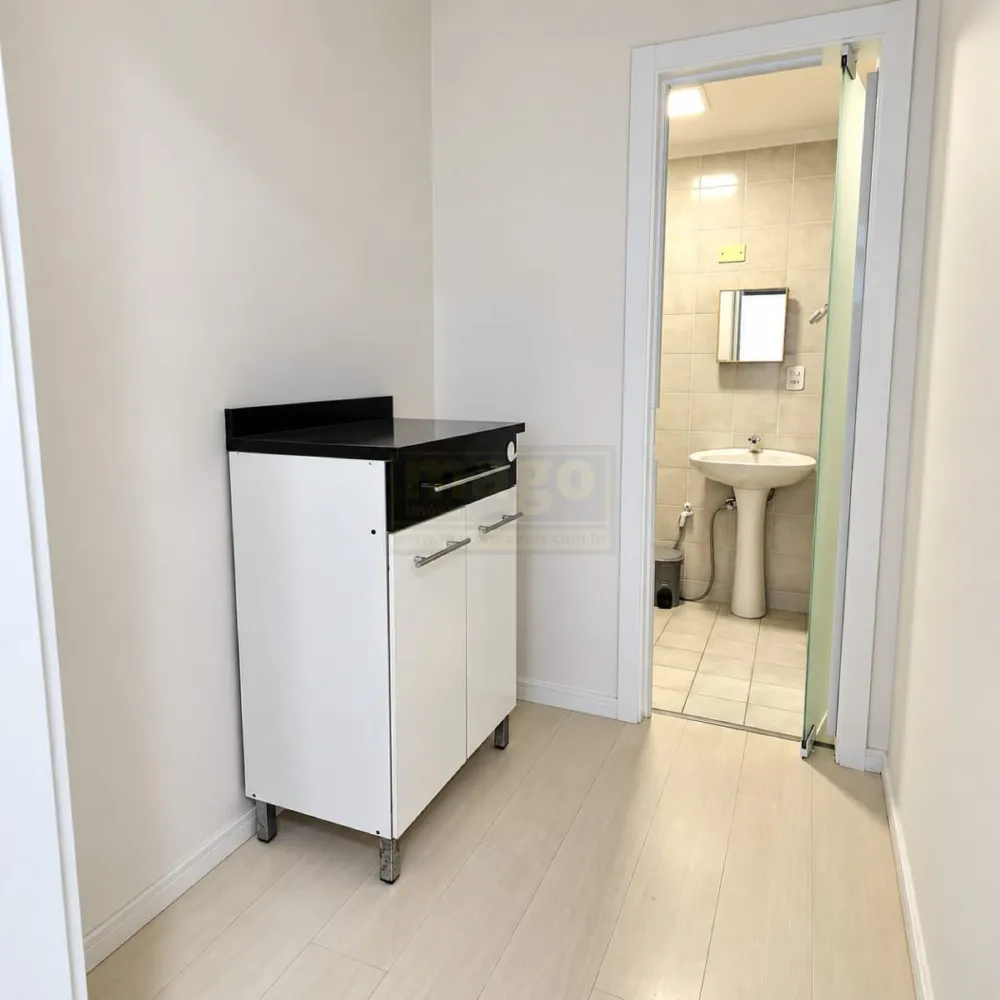 Apartamento 3 quartos para Locação Anual no bairro Centro em Balneário Camboriú