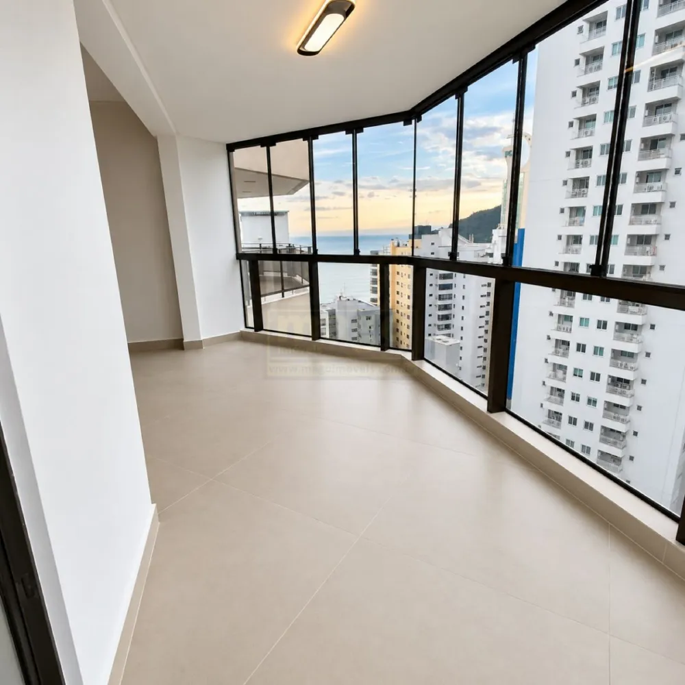 Apartamento 3 quartos para Locação Anual no bairro Centro em Balneário Camboriú
