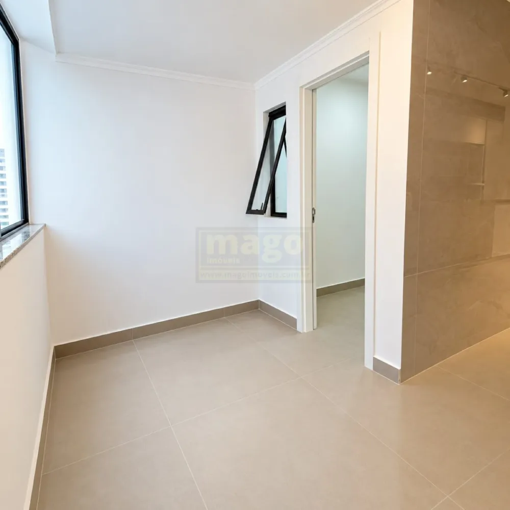 Apartamento 3 quartos para Locação Anual no bairro Centro em Balneário Camboriú