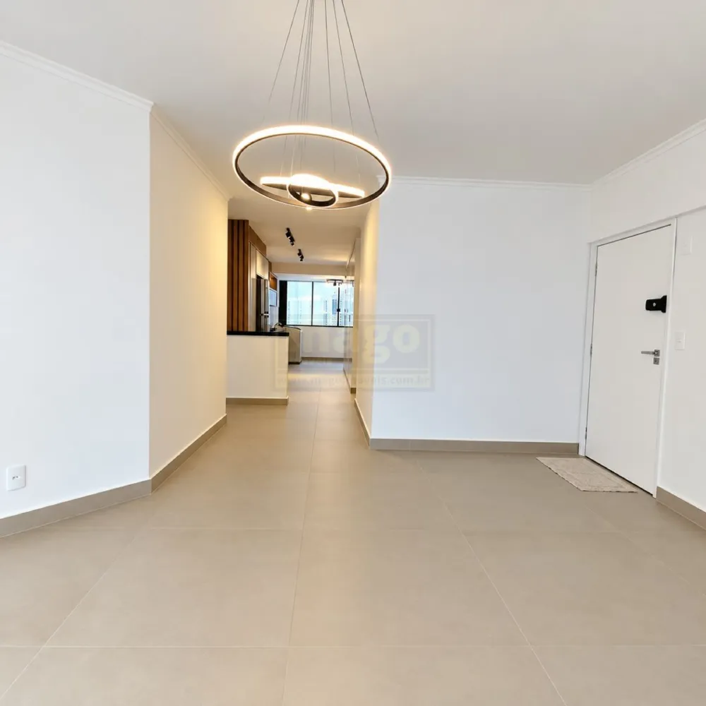 Apartamento 3 quartos para Locação Anual no bairro Centro em Balneário Camboriú