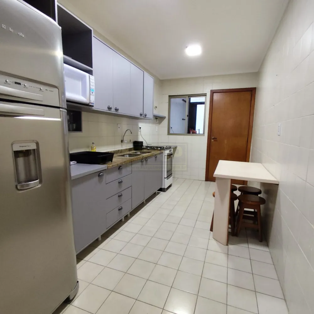 Apartamento 3 quartos - Locação - Balneário Camboriú