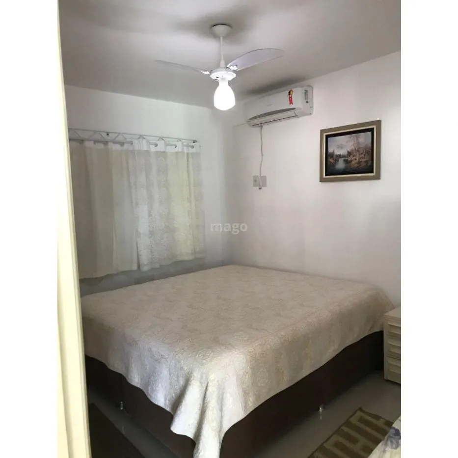Linda Casa no Estaleiro