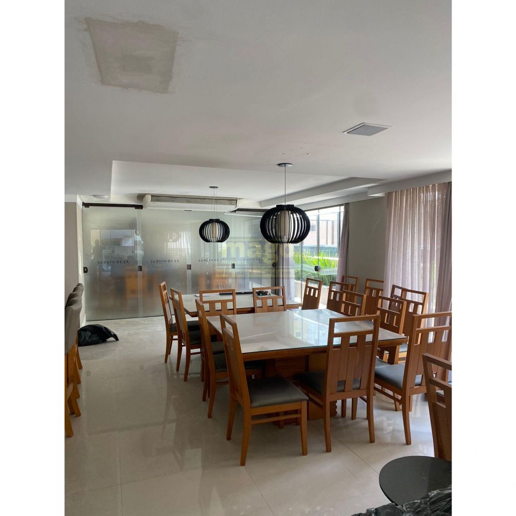 Apartamento para Locação Anual no bairro Centro em Balneário Camboriú