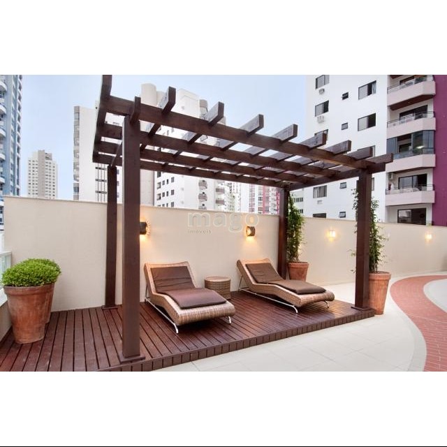 Apartamento 03 suítes para Locação Anual no bairro Centro em Balneário Camboriú