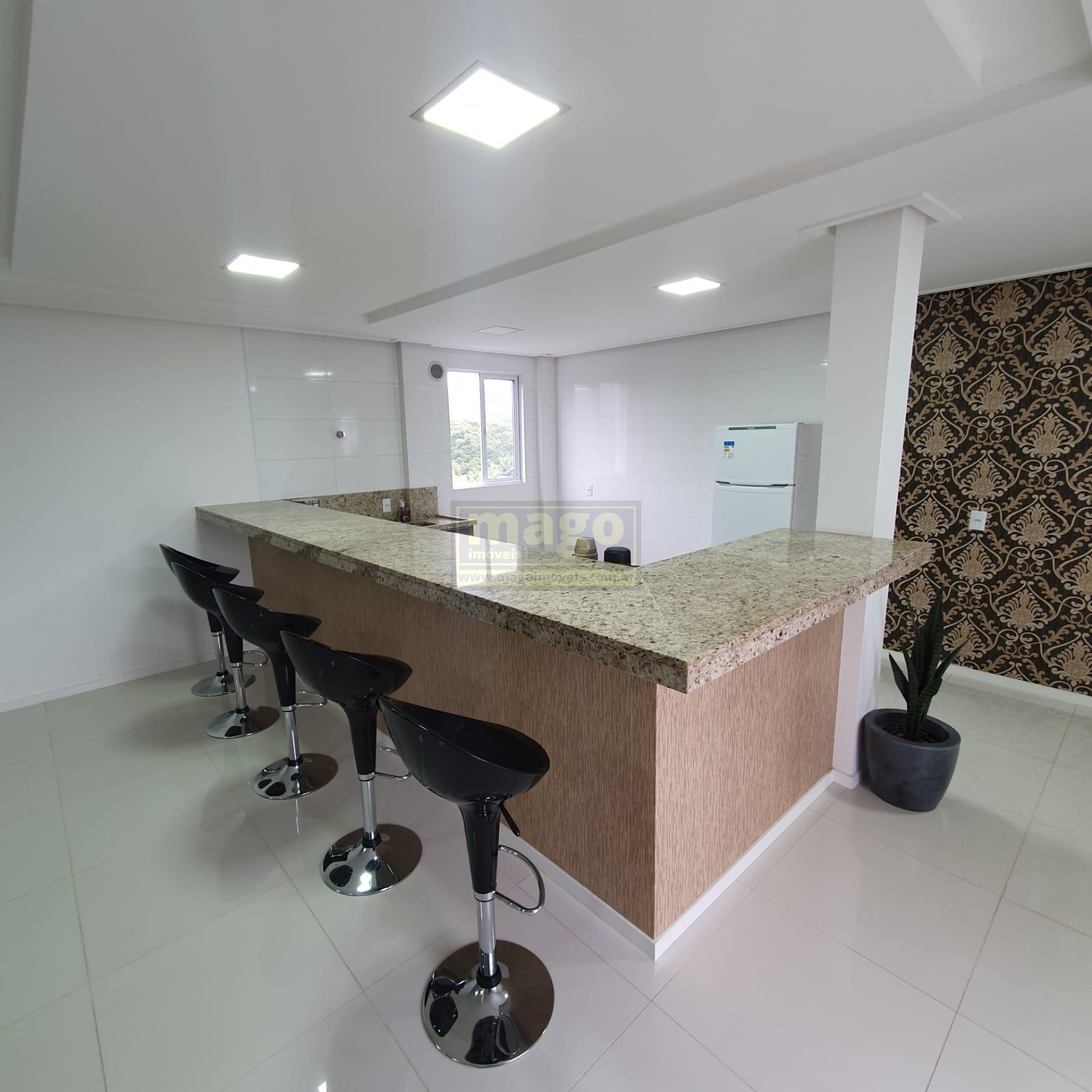 Apartamento 2 quartos para Locação Anual no bairro Avenida Marginal Oeste  em  Camboriú