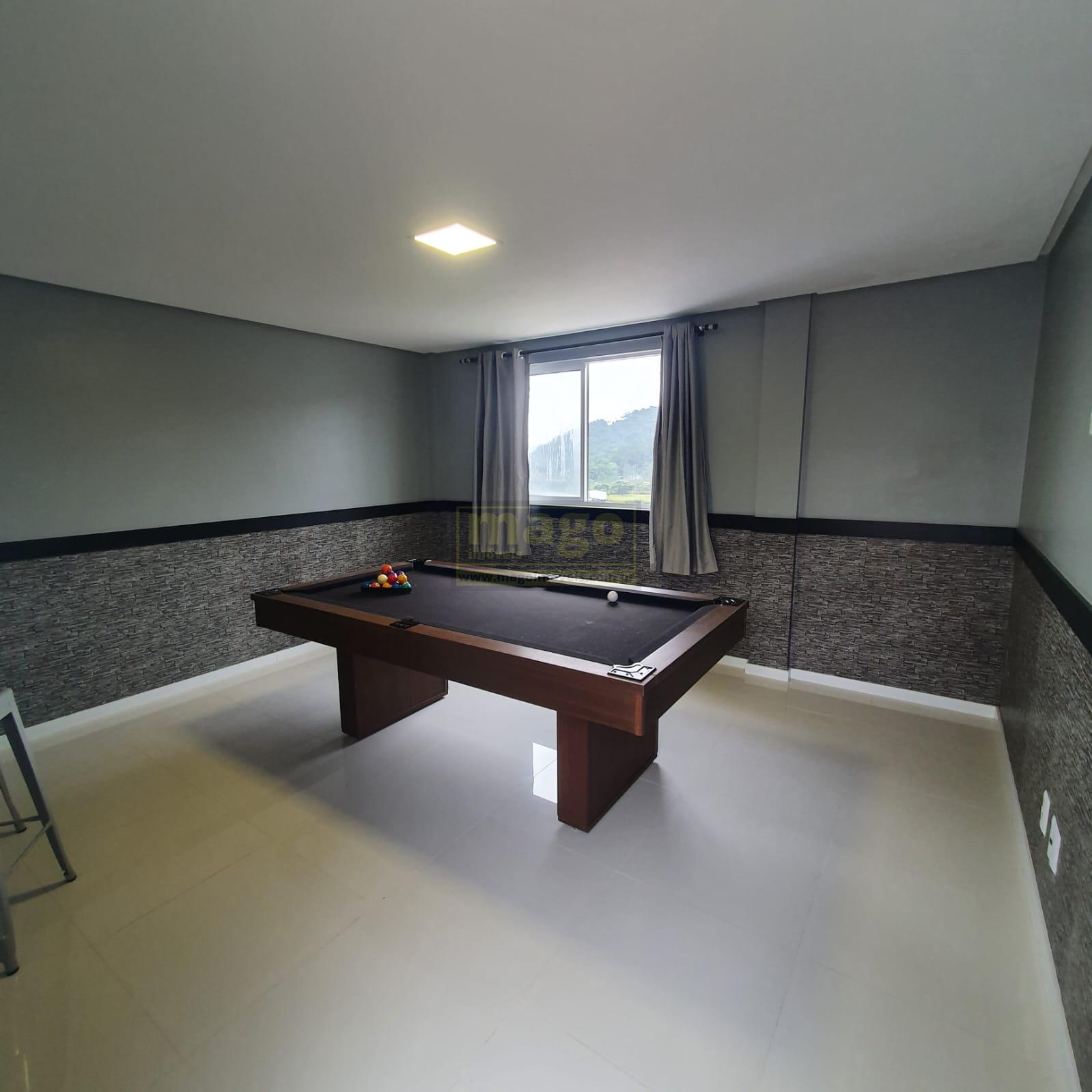 Apartamento 2 quartos para Locação Anual no bairro Avenida Marginal Oeste  em  Camboriú