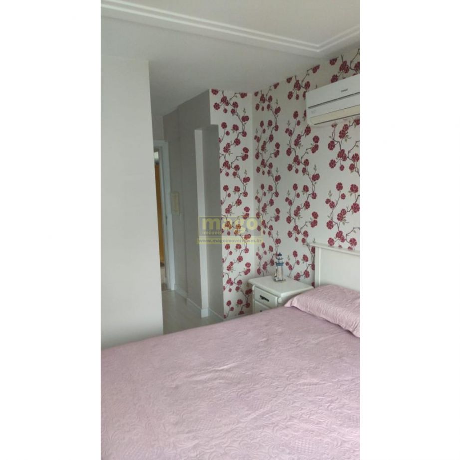 Apartamento à venda - Balneário Camboriú