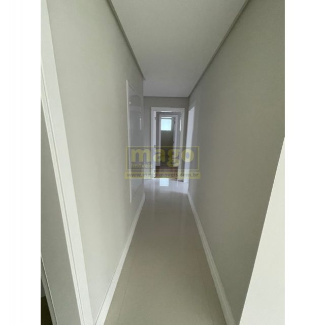 Apartamento novo com 02 suítes + 02 dormitórios