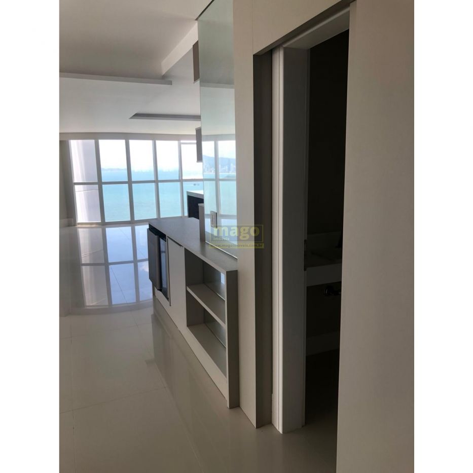 Apartamento Alto Padrão na Barra Norte Frente Mar
