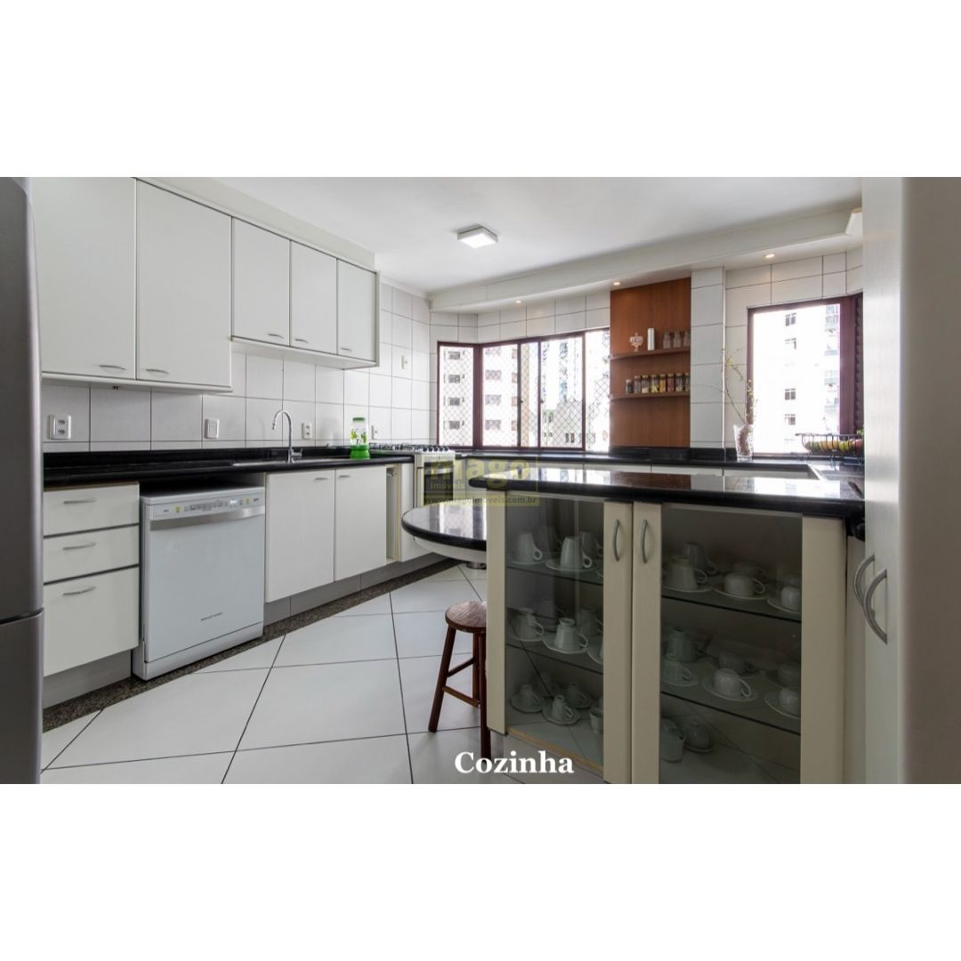 Apartamento único em Balneário Camboriú