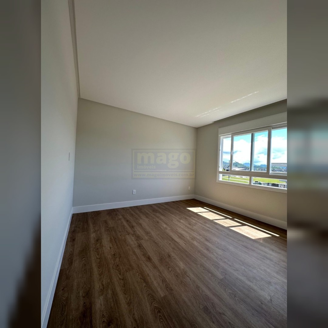 Casa de Alto padrão em Condomínio Fechado