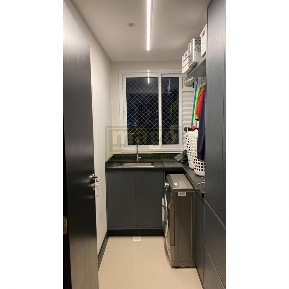 Excelente cobertura duplex com 3 suítes