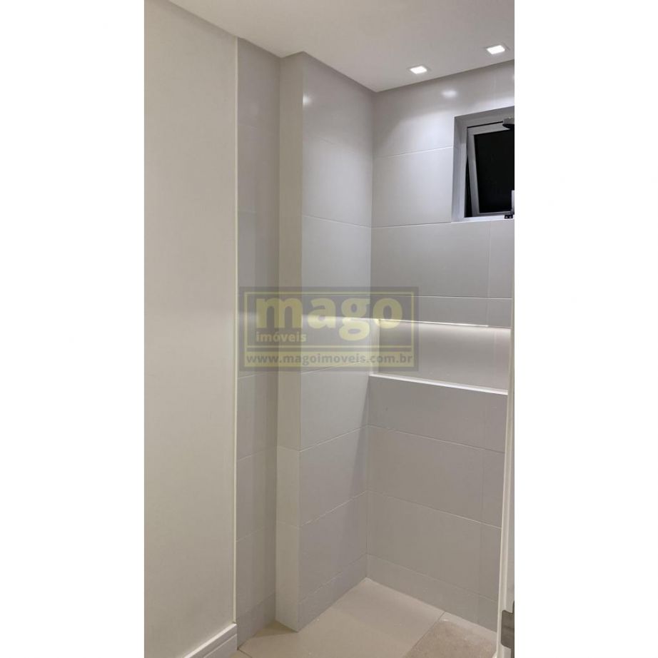 Excelente cobertura duplex com 3 suítes