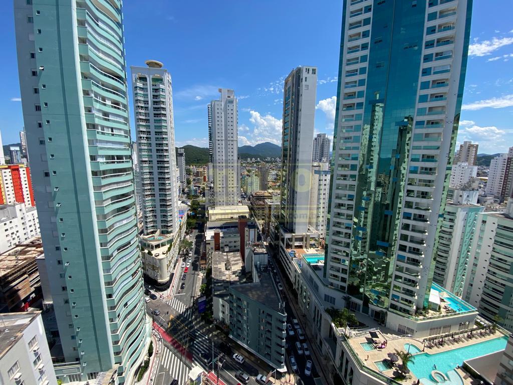 UM QUADRA MAR À VENDA PERFEITO PARA VOCÊ! 