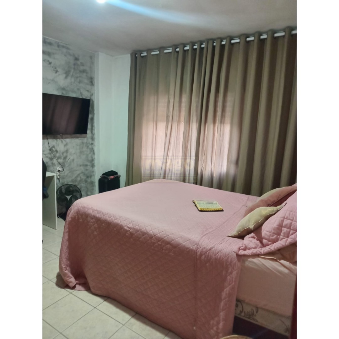Apartamento no centro de Balneário Camboriú semi mobiliado