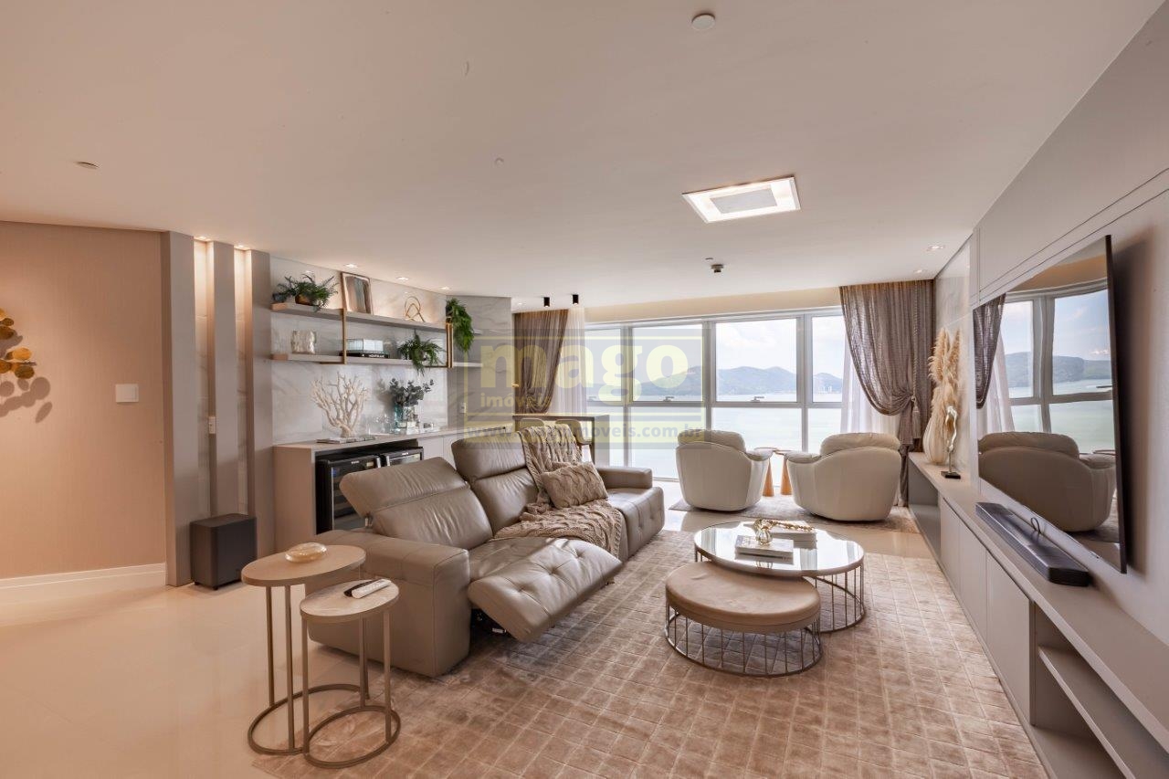 Apartamento 3 suítes, mobiliado e decorado no Centro de BC