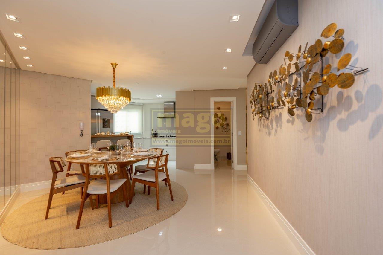 Apartamento 3 suítes, mobiliado e decorado no Centro de BC