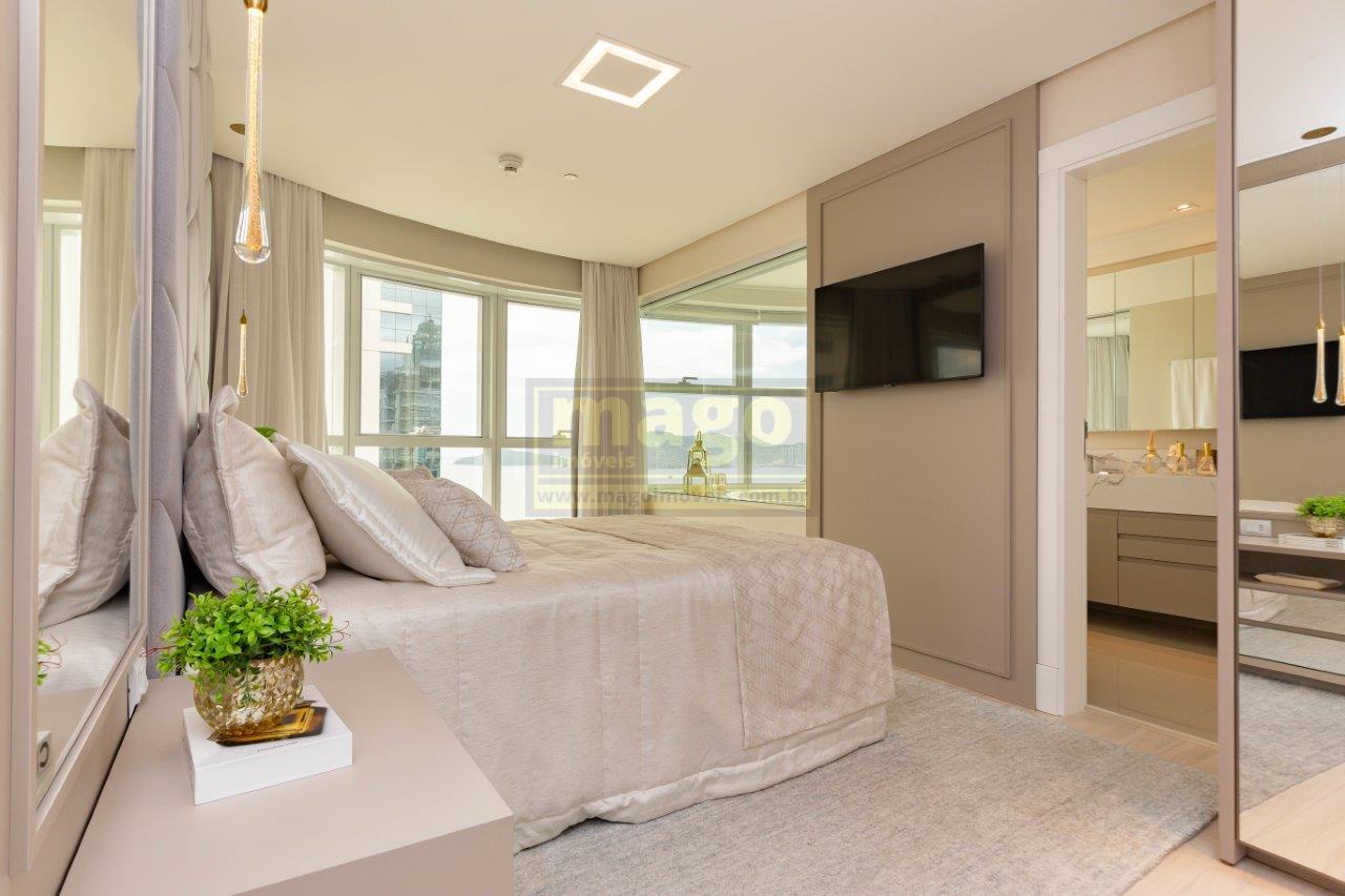 Apartamento 3 suítes, mobiliado e decorado no Centro de BC