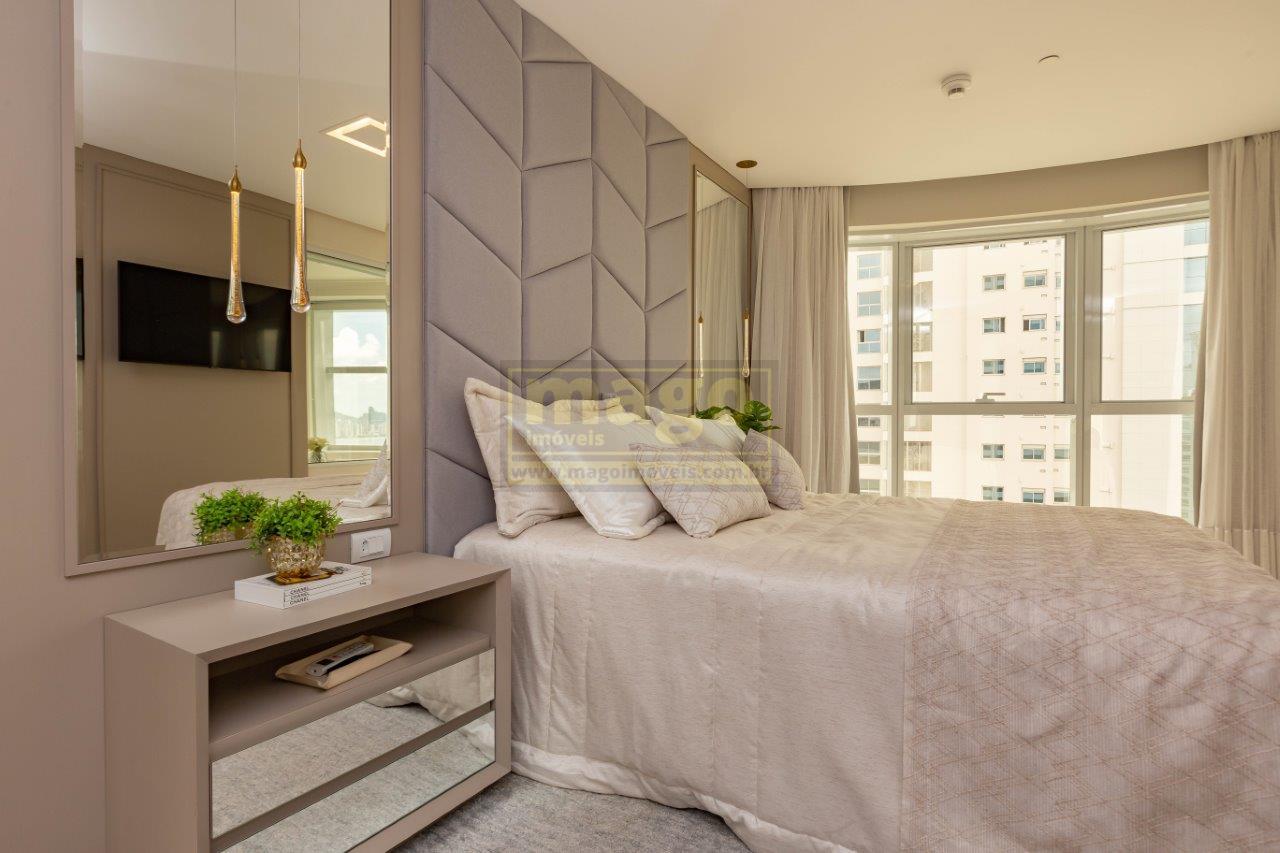 Apartamento 3 suítes, mobiliado e decorado no Centro de BC