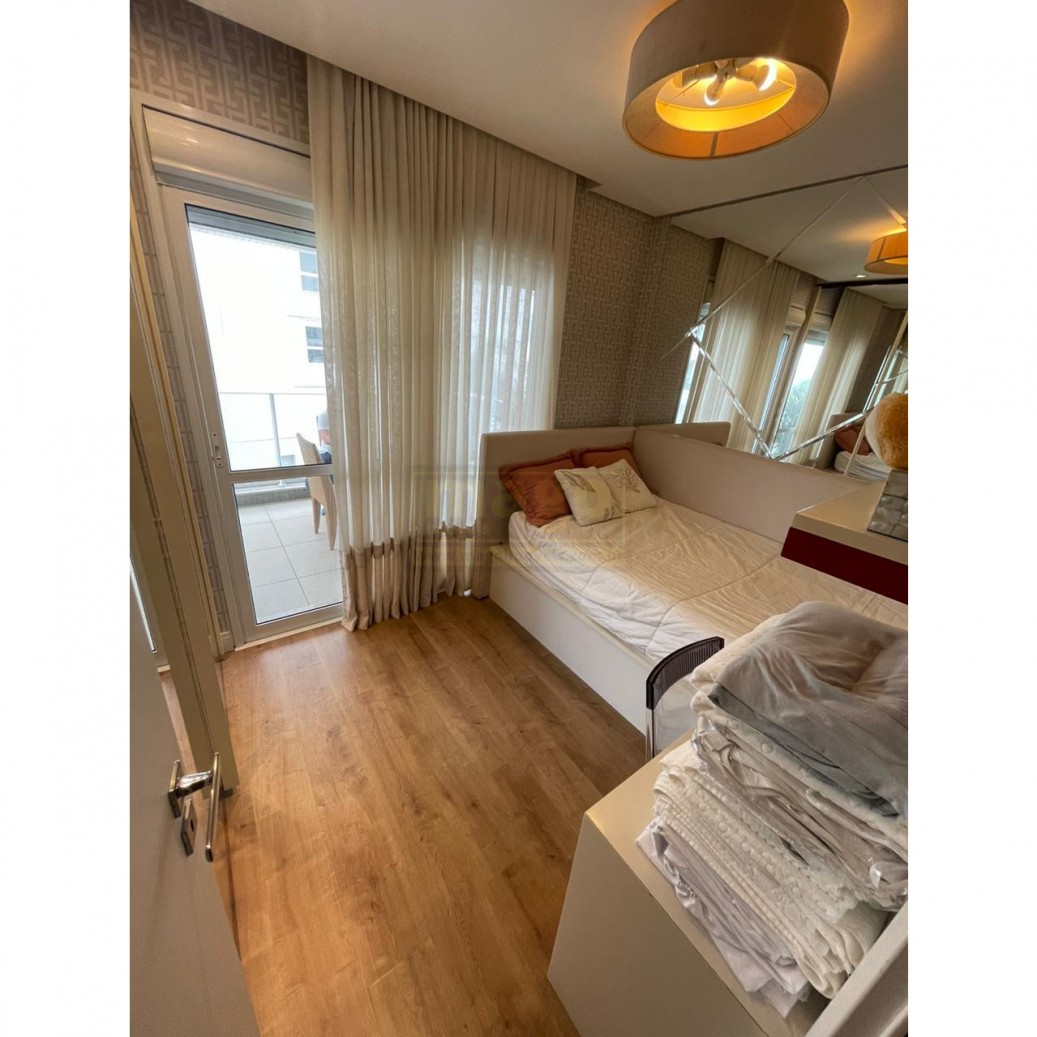 Apartamento mobiliado e decorado Praia Brava