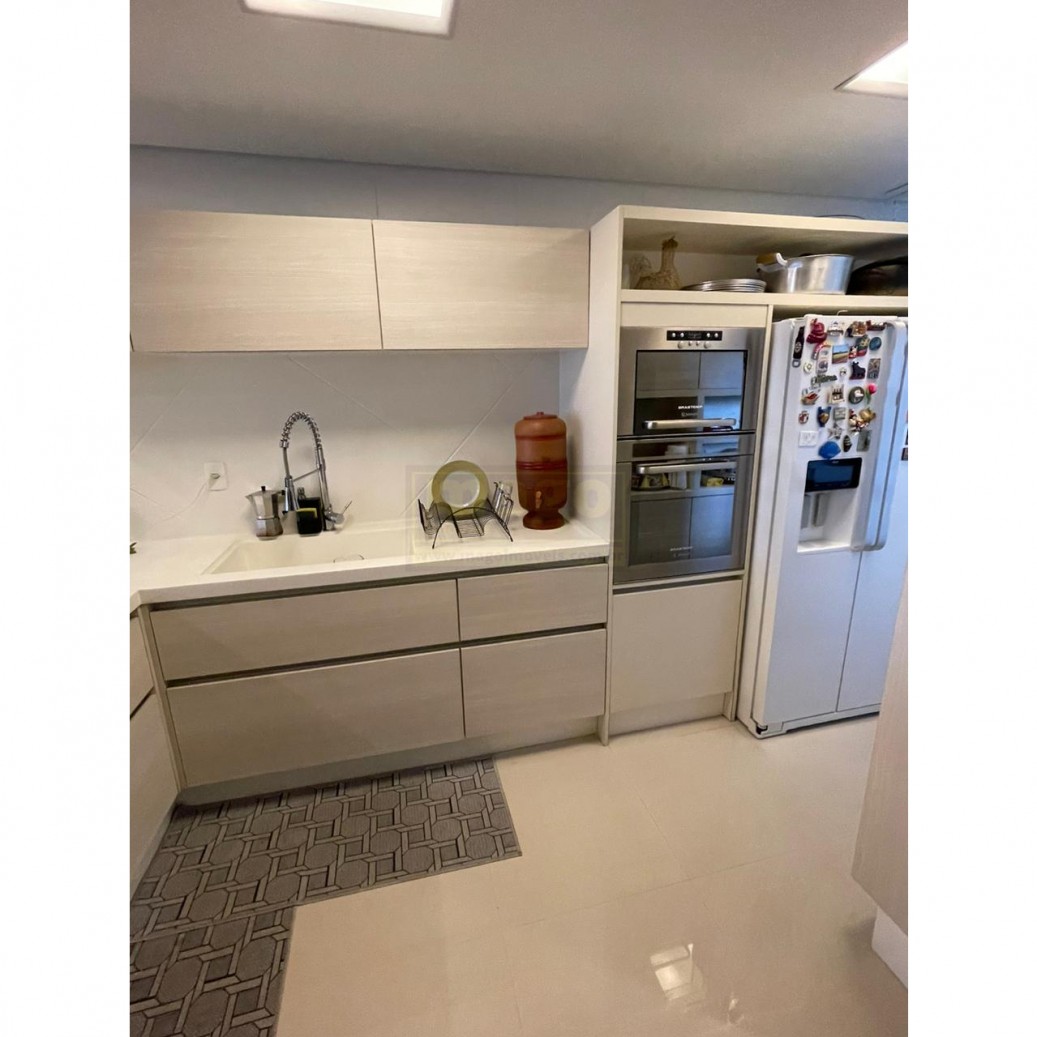 Apartamento mobiliado e decorado Praia Brava