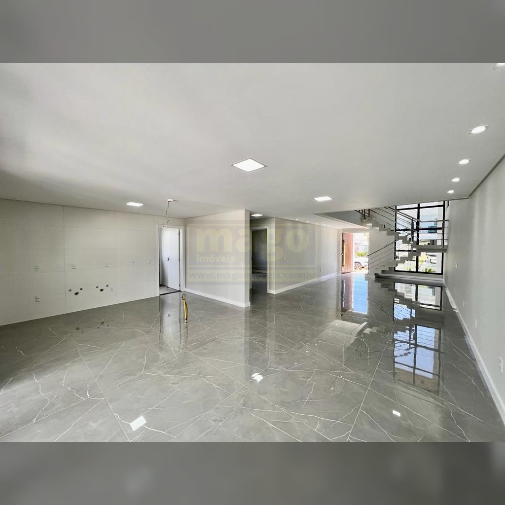 Casa de alto padrão à venda em condominio fechado