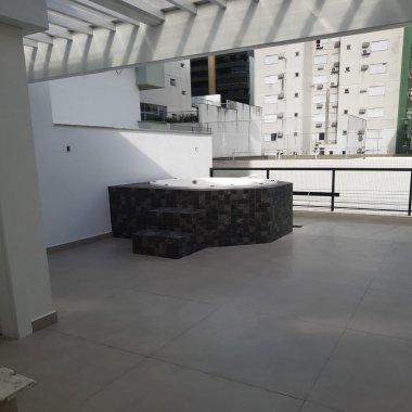 Sobrado com 3 suítes para venda