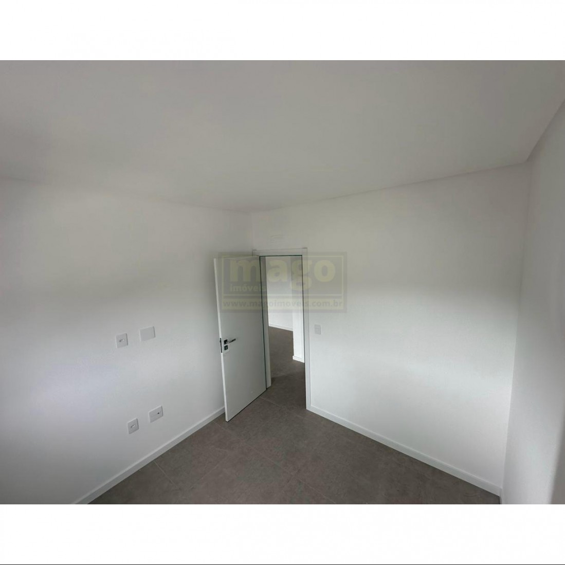 Apartamento Novo nas Nações para Venda