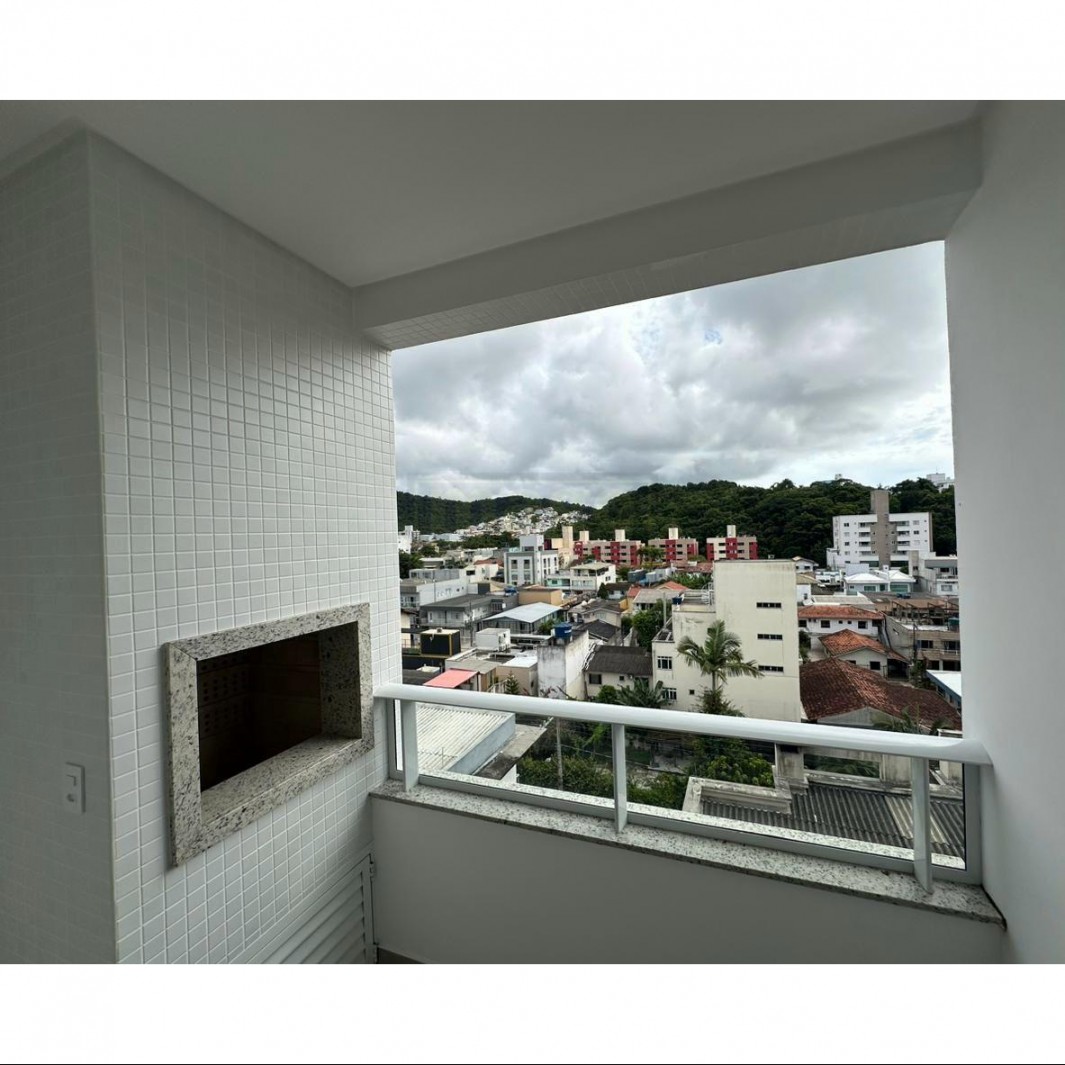 Apartamento Novo nas Nações para Venda