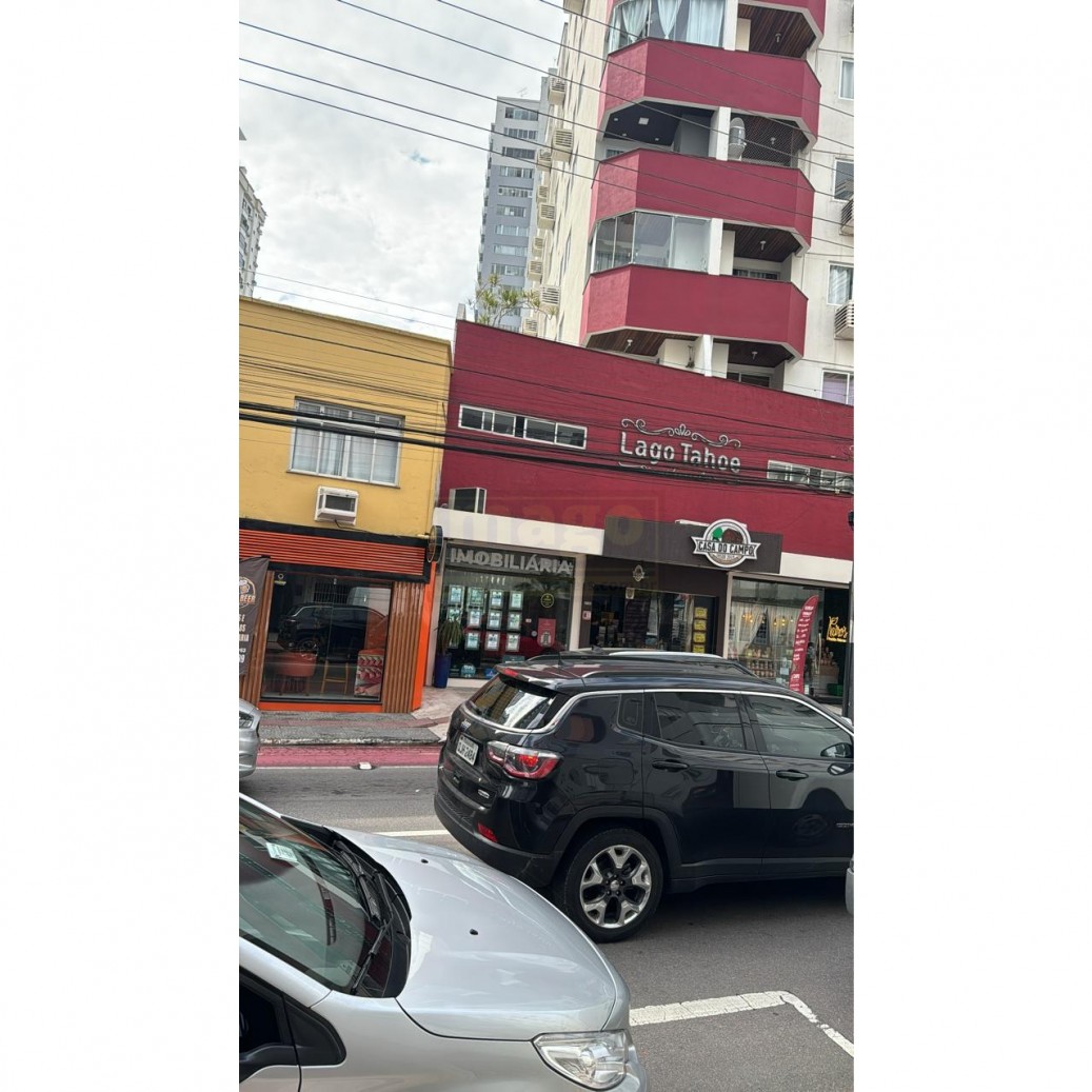 Excelente sala para Venda no Centro de Balneário Camboriú