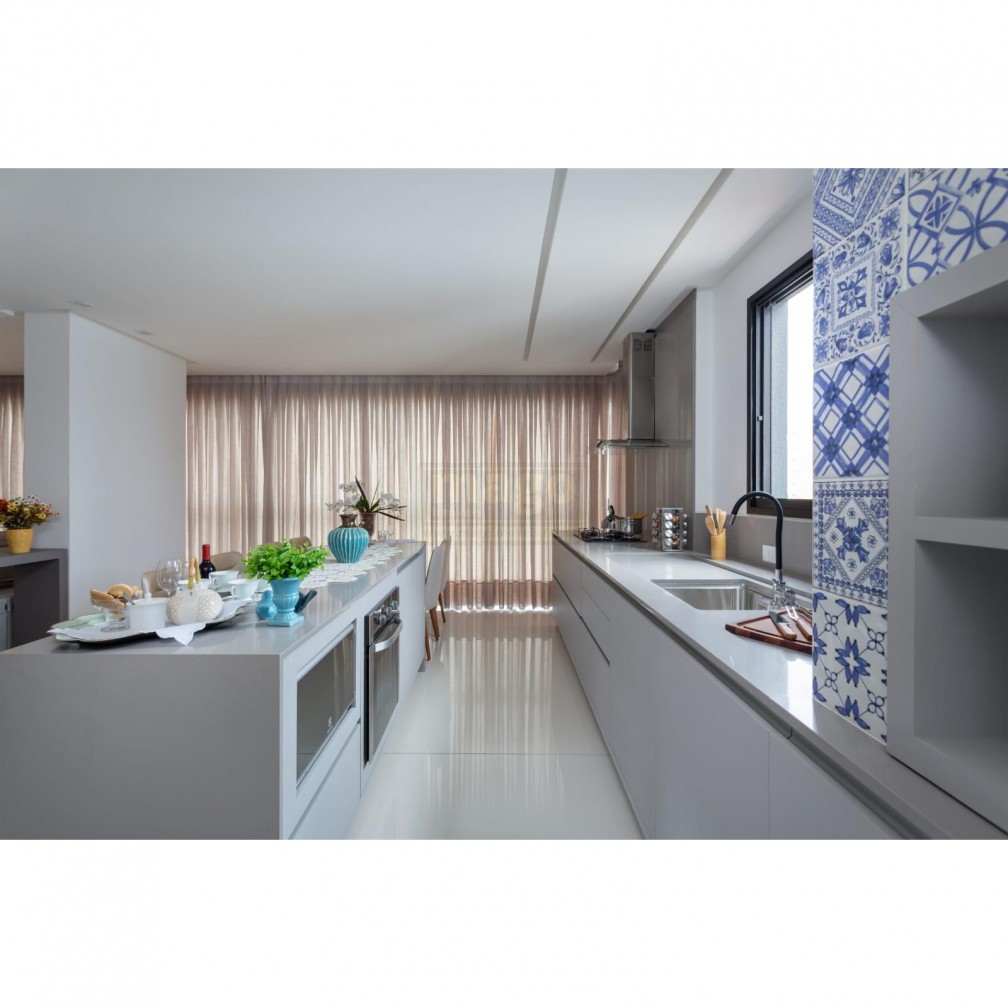BELÍSSIMO APARTAMENTO EM BC PERTO DO SHOPPING ATLÂNTICO!
