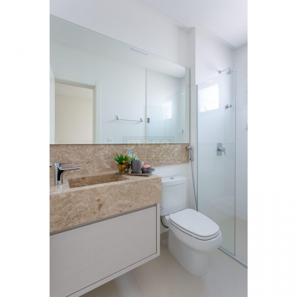 BELÍSSIMO APARTAMENTO EM BC PERTO DO SHOPPING ATLÂNTICO!
