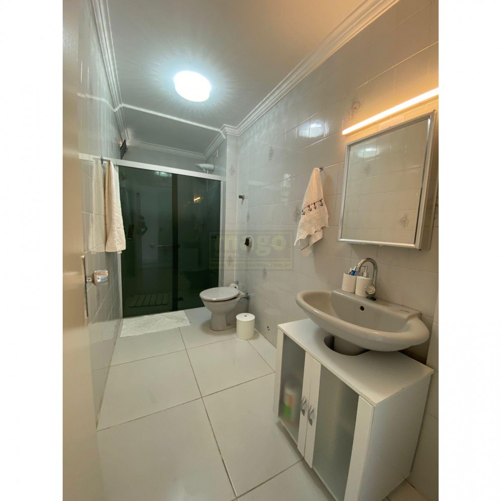Apartamento Frente Mar na Meia praia em Itapema 